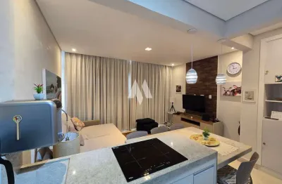 Apartamento reformado com vista  para o mar, 1 dormitorio, boqueirão