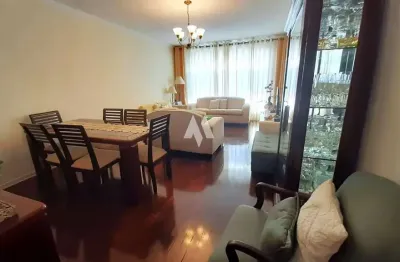 Apartamento pronto para morar à venda com 3 dormitórios e armários embutidos no bairro da ponta da praia em santos/sp