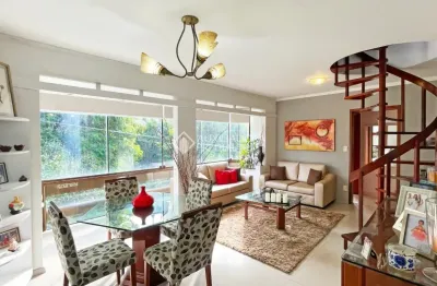 Cobertura no bairro mont serrat 3 quartos, 1 suíte e 2 vagas separadas