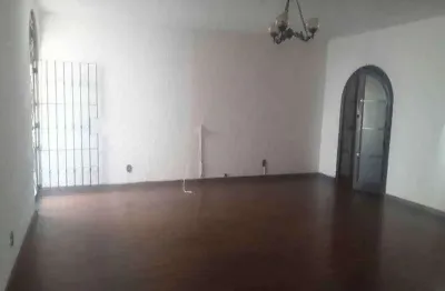 Casa para aluguel com 250 m² e 4 quartos em higienópolis, bauru - sp