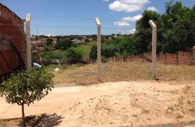Terreno à venda na Rua Sílvia Regina Mariano, Parque Bauru, Bauru