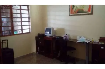 Casa com 3 quartos à venda na Rua Luiz Svizzero, Jardim Flórida, Bauru