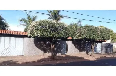 Prédio à venda na Avenida Lúcio Luciano, Parque Bauru, Bauru