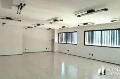 Sala comercial para alugar na Rua Rio Branco, Centro, Bauru