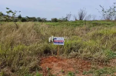 Terreno à venda na Rua Cristiano Antônio Batistela, 4-0, Quinta da Bela Olinda, Bauru