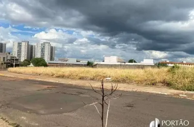 Terreno comercial à venda na Rua Wilson Pedro Speridião, Quinta Ranieri, Bauru