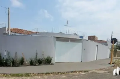 Casa com 3 quartos à venda na Rua Floresta Rua Floresta, Parque Vista Alegre, Bauru