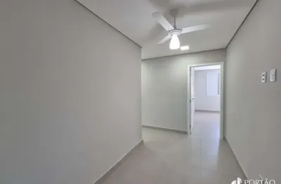 Apartamento com 3 quartos para alugar na Rua Primeiro de Agosto, Centro, Bauru