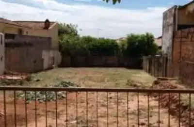 Terreno à venda na Rua Bela Vista, Jardim Bela Vista, Bauru