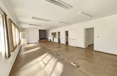 Prédio para alugar na Rua Agenor Meira, Centro, Bauru