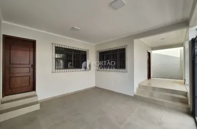 Casa com 3 quartos para alugar na Rua Dorotheu Moreno Munhoz, Jardim Araruna, Bauru