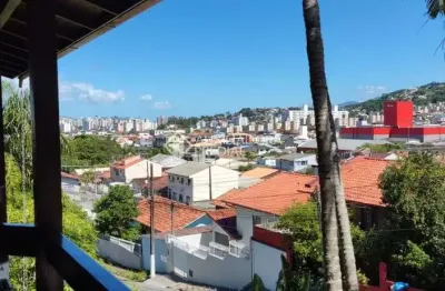 Casa com 4 quartos à venda na rua canasvieiras, 56, bela vista, são josé, 342 m2 por r$ 1.800.000
