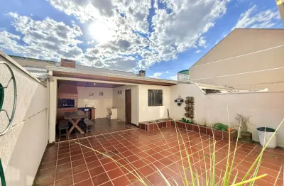 Casa com 3 quartos à venda na Rua Tenente-Coronel Vilagran Cabrita, 900, Alto Boqueirão, Curitiba