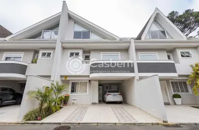 Sobrado de condomínio com 248m², 3 quartos sendo 1 suíte para locação no boa vista