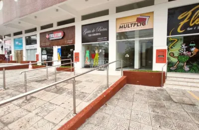 Ponto comercial à venda na rua joão pio duarte silva, 94, córrego grande, florianópolis por r$ 850.000