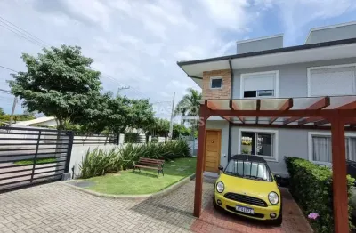 Casa em condomínio fechado com 2 quartos à venda na rua leonel pereira, 001, cachoeira do bom jesus, florianópolis por r$ 869.000