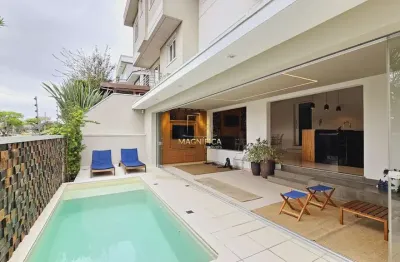Casa em condomínio fechado com 3 quartos à venda na rua rezala simão, 100, santa quitéria, curitiba, 352 m2 por r$ 2.980.000