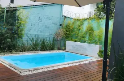 Casa com 2 quartos para alugar em Toninhas, Ubatuba 