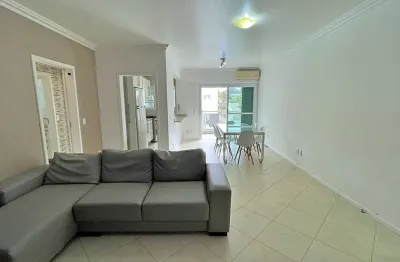 Excelente oportunidade em jurerê! apto amplo de 3 dormitórios, 2 vagas e piscina