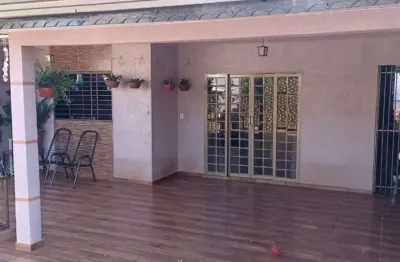 Casa para venda em foz do iguaçu, jardim universitario ii, 2 dormitórios, 2 banheiros, 2 vagas
