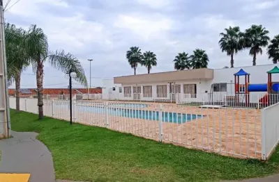 Casa em condomínio para venda em foz do iguaçu, vila a, 2 dormitórios, 2 banheiros, 2 vagas