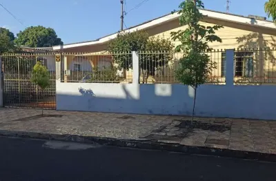 Casa para venda em foz do iguaçu, morumbi ii, 3 dormitórios, 1 suíte, 3 banheiros, 2 vagas