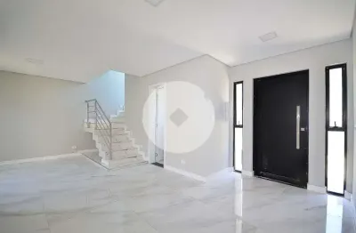 Sobrado 3 quartos com terraço  condomínio no xaxim, curitiba