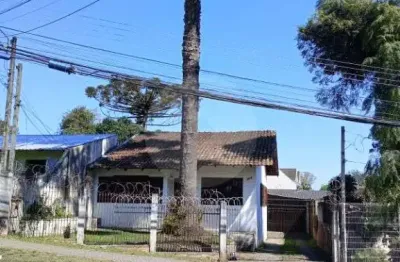 Terreno a venda  Campina do Siqueira  381,70m  – com construção de 122,09m  averbada.