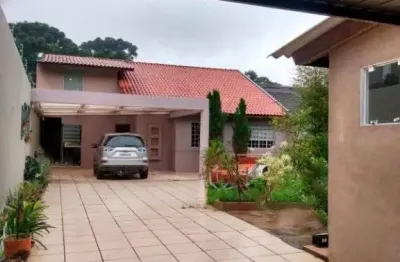 Casa a venda, bairro  Mossunguê - 229,00m  de área privativa, 3 quartos duas suítes  e 540,00m  de t