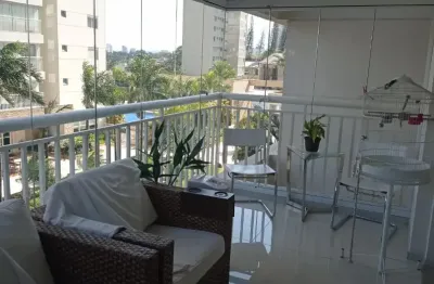 Apto de 123m2 com 03 dormitórios 01 suíte com closet e varanda gourmet