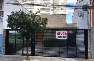 Casa comercial com 4 salas para alugar na Rua Fernandes Moreira, 599, Chácara Santo Antônio, São Paulo