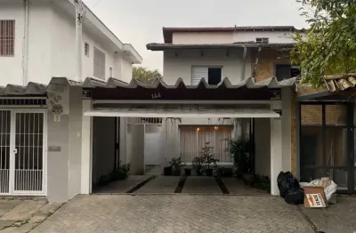 Casa com 3 quartos à venda na Rua Engenheiro Luiz Antônio Tambasco, 144, Jardim Petrópolis, São Paulo