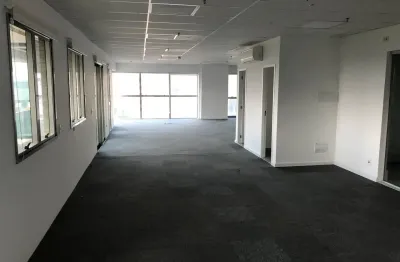 Sala comercial com 5 salas para alugar na Rua Barão do Triunfo, 612, Brooklin, São Paulo