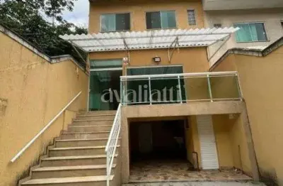 Casa com 3 quartos à venda na Rua Professor Túlio Perlingeiro, 213, Piratininga, Niterói