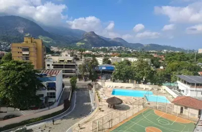 Apartamento, espaçoso, 3 quartos, 2 varandas, dependências, 150m2, no mansões da ituverava.anil.