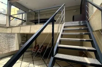 Casa comercial para alugar na Rua Comendador Eduardo Saccab, Brooklin, São Paulo