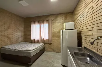 Flat com 1 quarto para alugar na Avenida Prefeito José Juvenal Mafra, 4155, Meia Praia, Navegantes