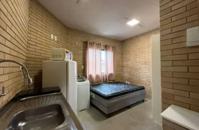 Flat com 1 quarto para alugar na Avenida Prefeito José Juvenal Mafra, 4155, Meia Praia, Navegantes