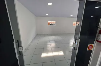 Sala comercial para alugar na Rua Vereador Nereu Liberato Nunes, 939, Centro, Navegantes