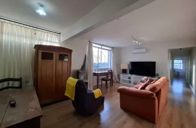 Apartamento com 2 quartos para alugar na rua anita garibaldi, 2120, boa vista, porto alegre por r$ 4.990