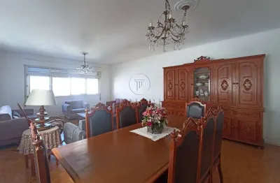 Apartamento com 3 quartos à venda na avenida independência, 532, independência, porto alegre por r$ 750.000