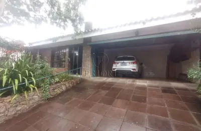 Casa comercial com 6 salas à venda na rua desembargador espiridião de lima medeiros, 64, três figueiras, porto alegre por r$ 2.300.000