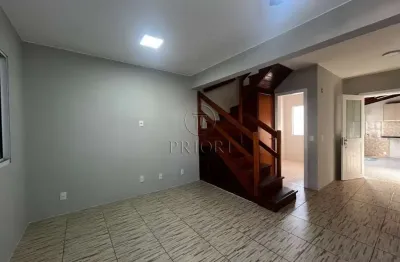 Casa em condomínio fechado com 3 quartos à venda na avenida josé aloísio filho, 889, humaitá, porto alegre por r$ 370.000