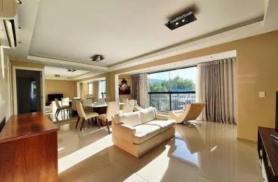 Apartamento com 3 quartos para alugar na Avenida Túlio de Rose, 260, Jardim Europa, Porto Alegre por R$ 8.900