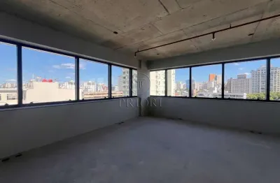 Sala comercial com 1 sala para alugar na Avenida Cristóvão Colombo, 1800, Floresta, Porto Alegre por R$ 2.947