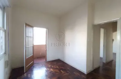 Apartamento com 2 quartos para alugar na Avenida Cairu, 1230, Navegantes, Porto Alegre por R$ 1.300