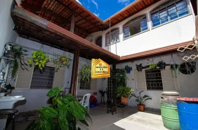 Casa com 4 quartos à venda no paraíso, belo horizonte  por r$ 800.000