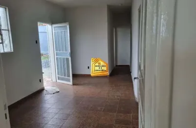 Casa com 3 quartos à venda na Rua Jequiá, Concórdia, Belo Horizonte