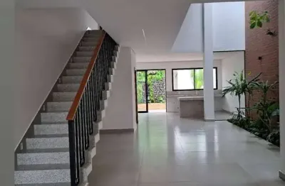 Casa à venda em coronel fabriciano, giovanini, com 3 quartos, 150m²