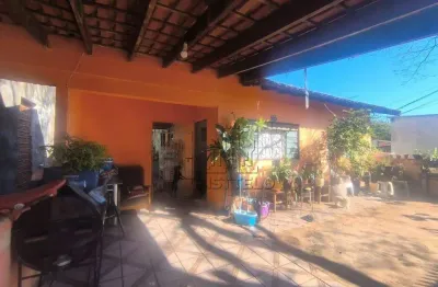 Casa com 4 dormitórios à venda, 216 m² por r$ 270.000,00 - jardim acapulco - londrina/pr